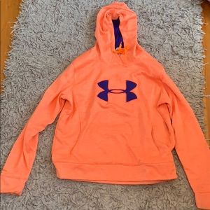 Under Armour Sweatshirt